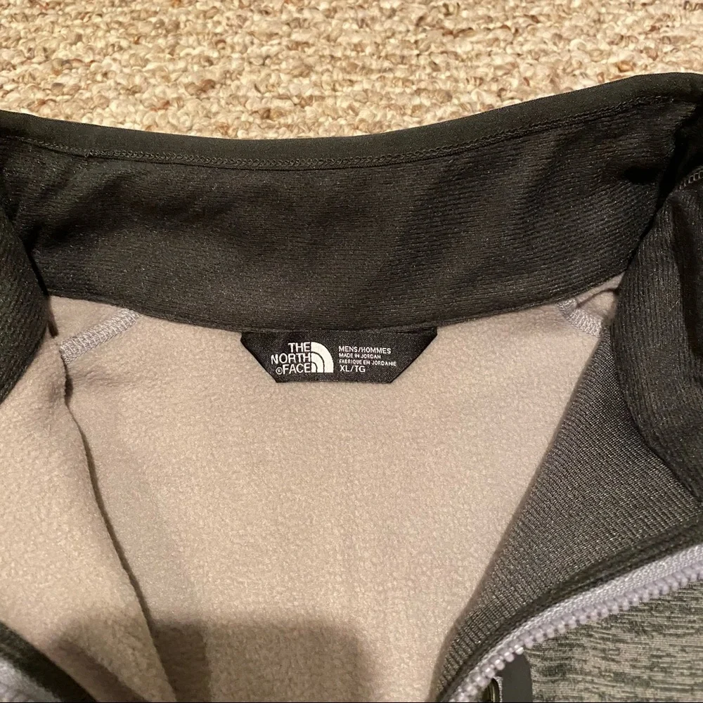 North Face 1/2 Zip Men’s Long Sleeve, Fleece Inside